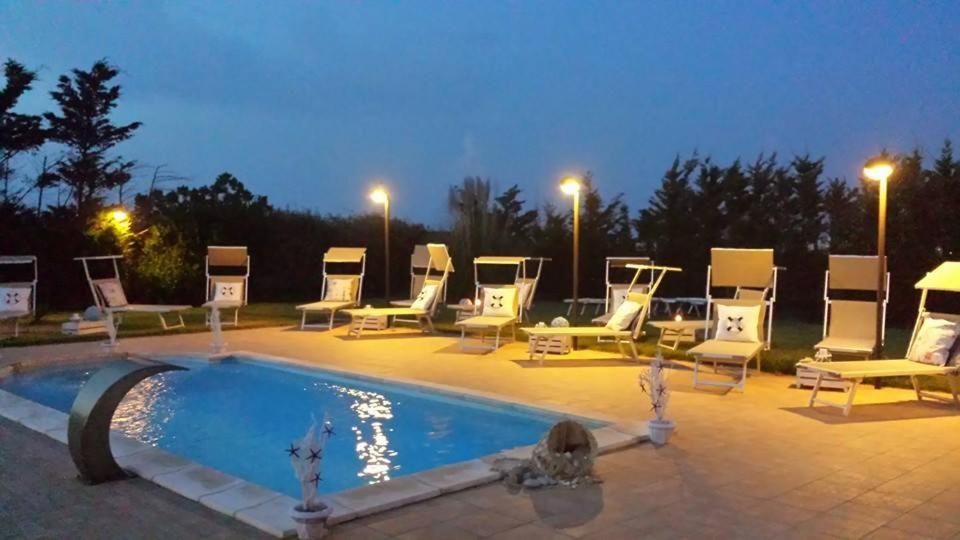 Hotel Oasi degli Angeli Zapponeta Esterno foto
